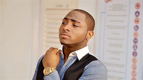 Le Concert Inoubliable de Davido à Lagos: Une Nuit de Musique, de Danse et d'Enthousiasme Débordant!